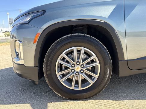 Certified 2023 Chevrolet Traverse LT FWD image 36