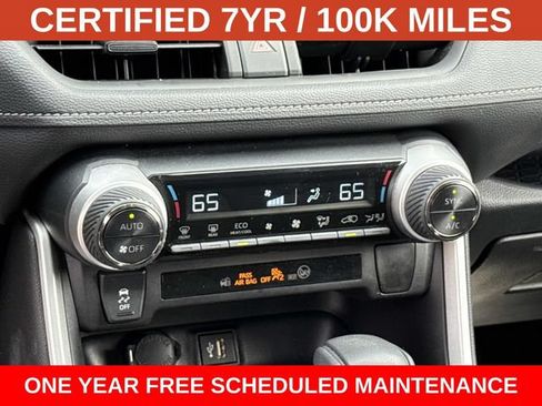 Used 2025 Toyota RAV4 XLE AWD/4WD image 21