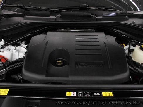 Used 2025 Land Rover Range Rover Sport SE AWD/4WD image 48