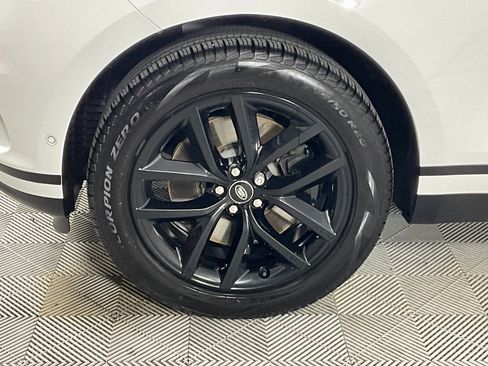 Used 2026 Land Rover Range Rover Velar S image 30