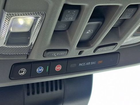 Used 2024 GMC Sierra 1500 Denali w/ Technology Package AWD/4WD image 30