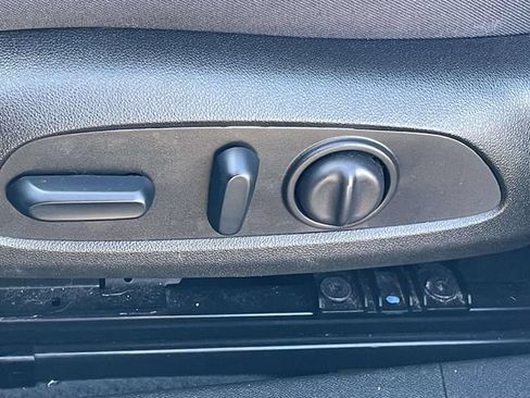 Used 2024 Chevrolet Malibu LT FWD image 17