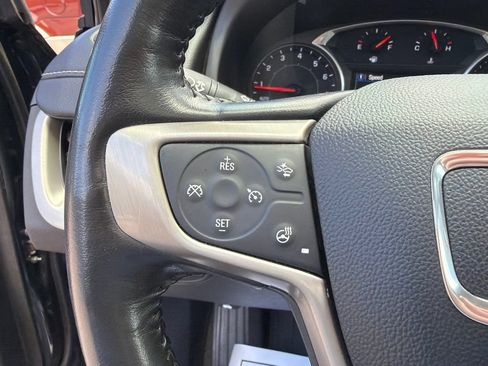 Used 2018 GMC Terrain Denali w/ Advanced Safety Package FWD image 22