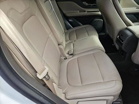 Used 2021 Lincoln Corsair Reserve w/ Equipment Group 201A image 20