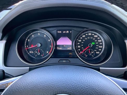 Used 2019 Volkswagen Atlas SE w/ Panoramic Sunroof Package image 25