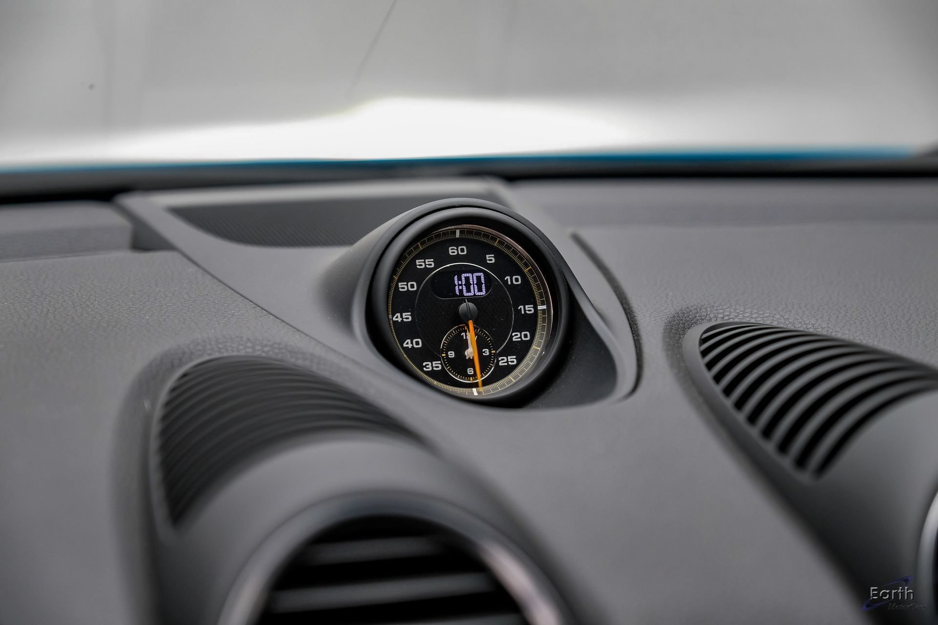 Used 2020 Porsche 718 Cayman GT4 RWD image 81