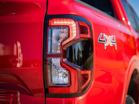 New 2025 Ford Ranger XLT w/ Chrome Accent Package image 12