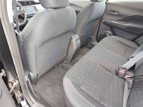 Used 2023 Nissan Kicks SV image 19