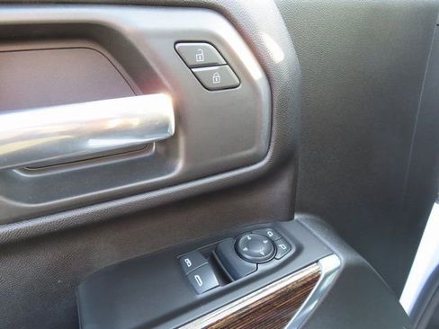 Certified 2024 GMC Sierra 3500 SLE w/ SLE Convenience Package image 12