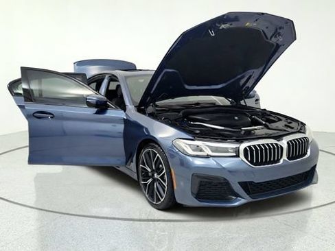 Used 2023 BMW 530i w/ M Sport Package RWD image 11
