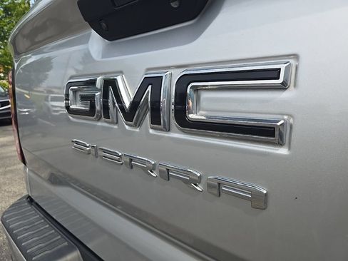 Used 2020 GMC Sierra 1500 Elevation w/ Elevation Value Package AWD/4WD image 15