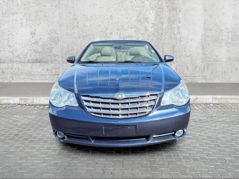 Used 2008 Chrysler Sebring Touring w/ Special Touring Group image 3