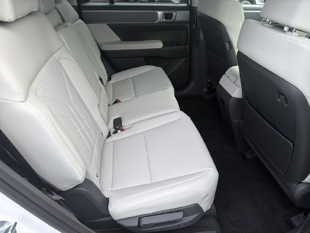 New 2026 Hyundai Santa Fe SEL FWD image 17