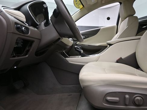 Used 2024 Chevrolet Malibu LT FWD image 13