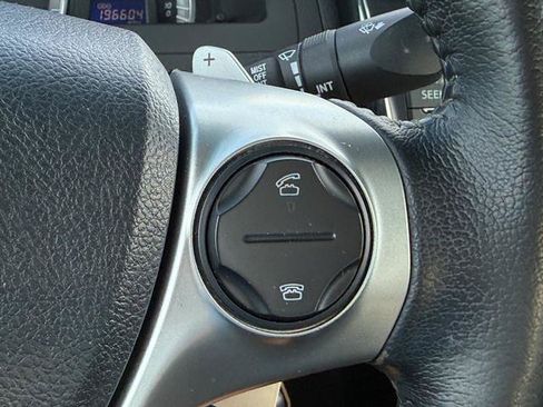 Used 2014 Toyota Camry SE FWD image 16