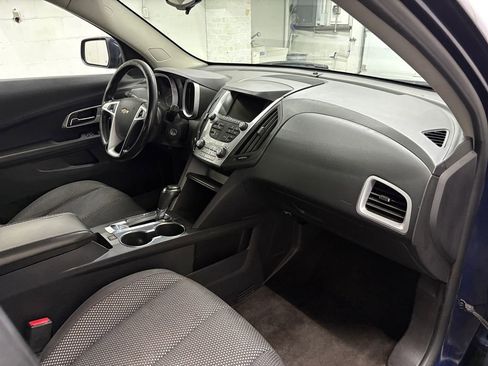 Used 2016 Chevrolet Equinox LT w/ Convenience Package image 18