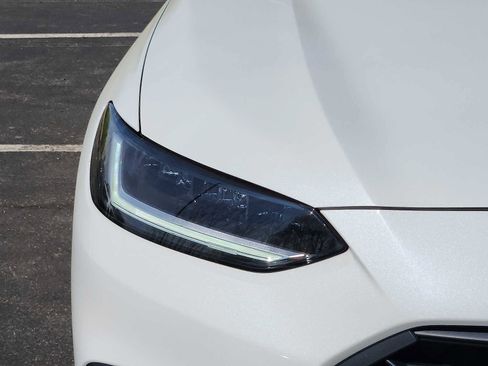 Used 2024 Honda HR-V Sport image 9