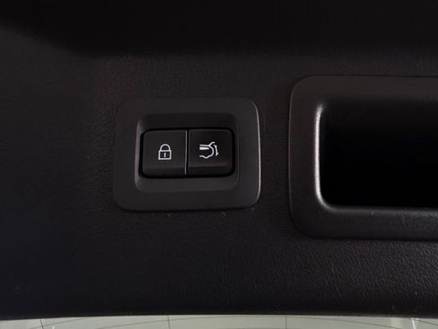 Used 2024 MAZDA CX-90 Plug-In Hybrid w/ Preferred image 29