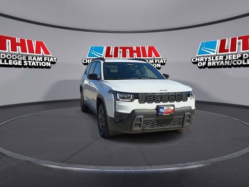 New 2026 Jeep Cherokee Laredo AWD/4WD image 2