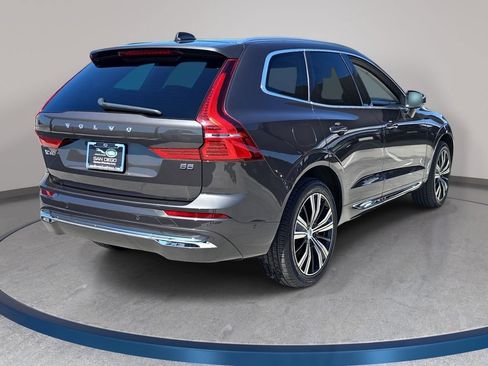 Used 2023 Volvo XC60 B5 Ultimate FWD image 6