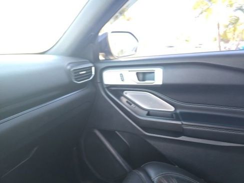 Used 2020 Ford Explorer ST w/ ST Street Pack image 10