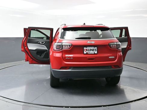 Used 2024 Jeep Compass Latitude w/ Altitude Special Edition image 59