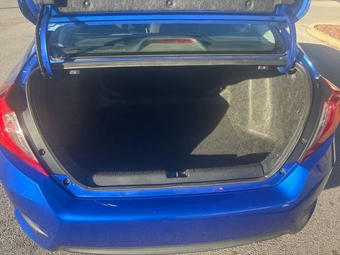 Used 2017 Honda Civic EX-T image 22