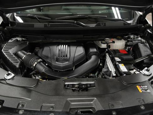 Used 2025 Chevrolet Traverse High Country w/ LPO, Floor Liner Package image 11