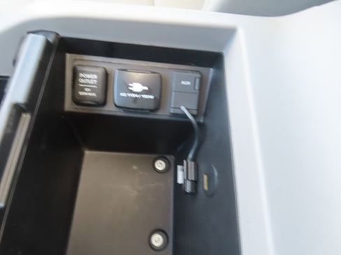 Used 2015 Honda Pilot SE image 38