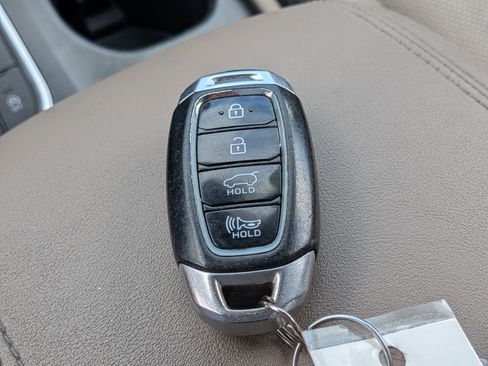 Used 2020 Hyundai Santa Fe SEL FWD image 34