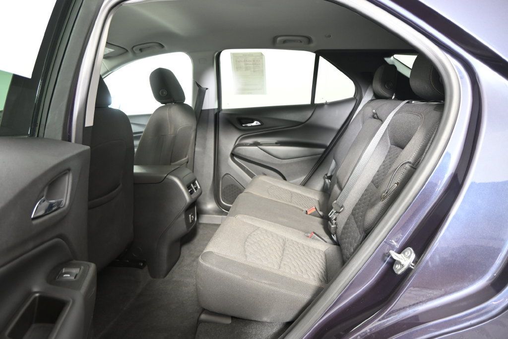 Used 2019 Chevrolet Equinox LT FWD image 17