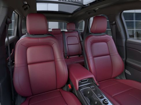 New 2026 Lincoln Corsair Reserve image 10