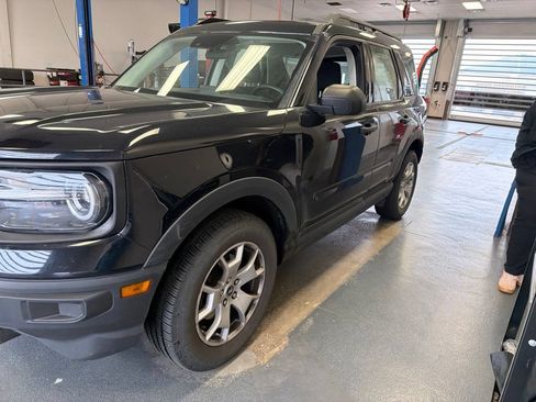 Used 2021 Ford Bronco Sport AWD/4WD image 5