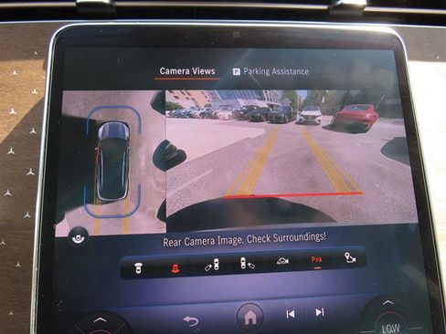 Certified 2023 Mercedes-Benz EQS 450+ SUV image 17