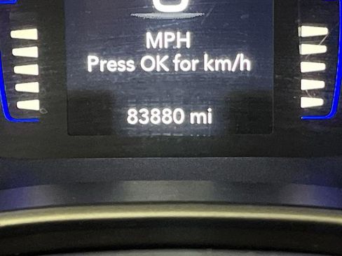 Used 2018 Chrysler Pacifica L FWD image 6