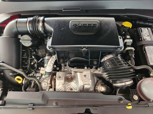 Used 2024 Jeep Compass Sport image 34