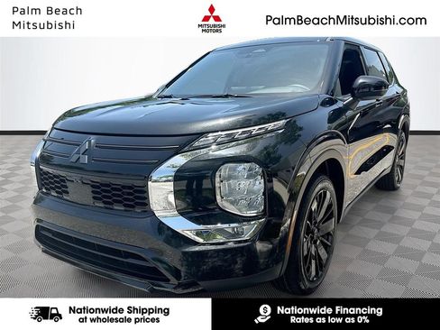 New 2026 Mitsubishi Outlander SE FWD image 1
