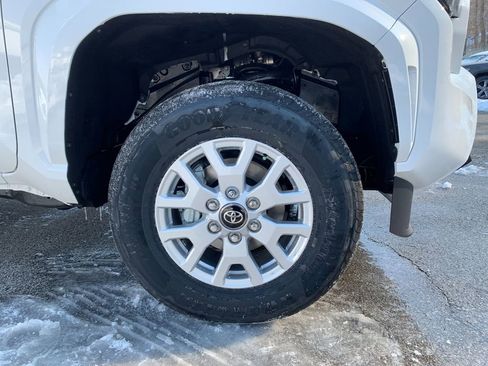 New 2026 Toyota Tacoma SR5 image 31