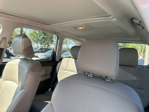 Used 2016 Subaru Forester 2.5i Limited image 2