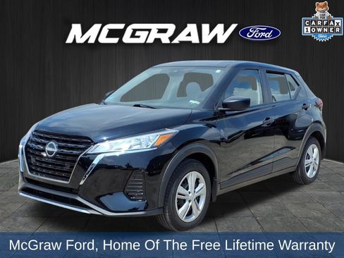 Used 2024 Nissan Kicks S FWD image 1