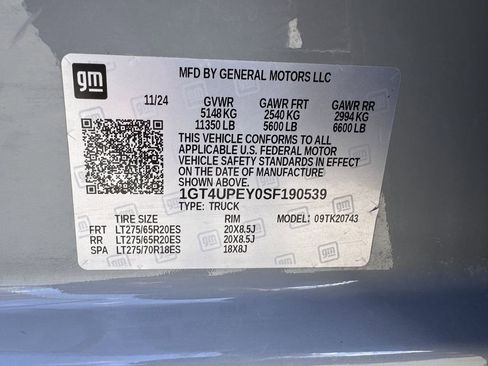 Used 2025 GMC Sierra 2500 AT4 w/ AT4 Premium Plus Package image 33