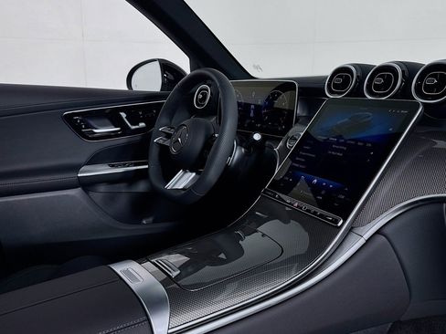 New 2026 Mercedes-Benz GLC 300 image 15