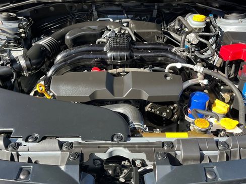 Used 2016 Subaru Forester 2.5i Touring w/ Eyesight & Navigation System image 22