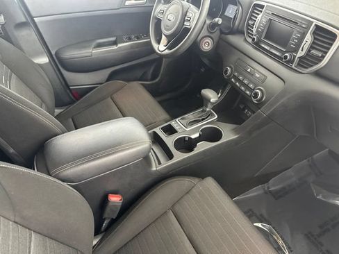Used 2018 Kia Sportage LX AWD/4WD image 24