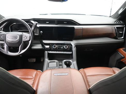 Used 2024 GMC Sierra 3500 Denali Ultimate image 24