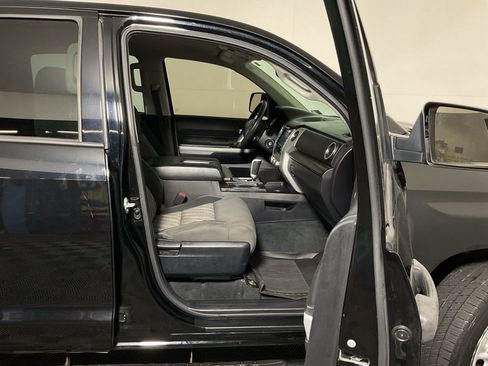 Used 2021 Toyota Tundra SR5 w/ SR5 Upgrade Package image 33