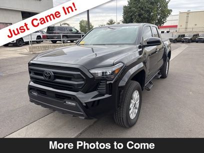 Used 2025 Toyota Tacoma SR5