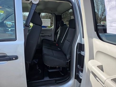 Used 2013 GMC Sierra 2500 W/T w/ Snow Plow Prep Package AWD/4WD image 17