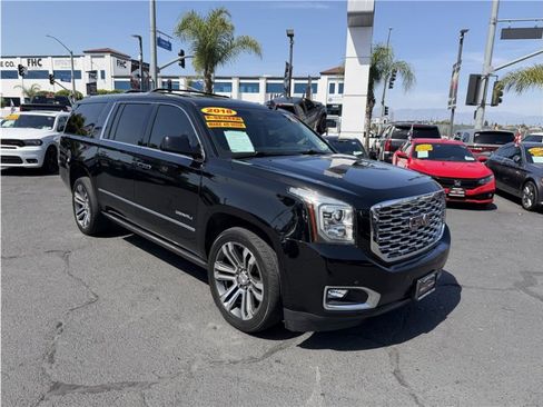 Used 2018 GMC Yukon XL Denali w/ Denali Ultimate Package image 8