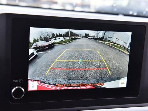 Used 2025 Toyota 4Runner SR5 image 13